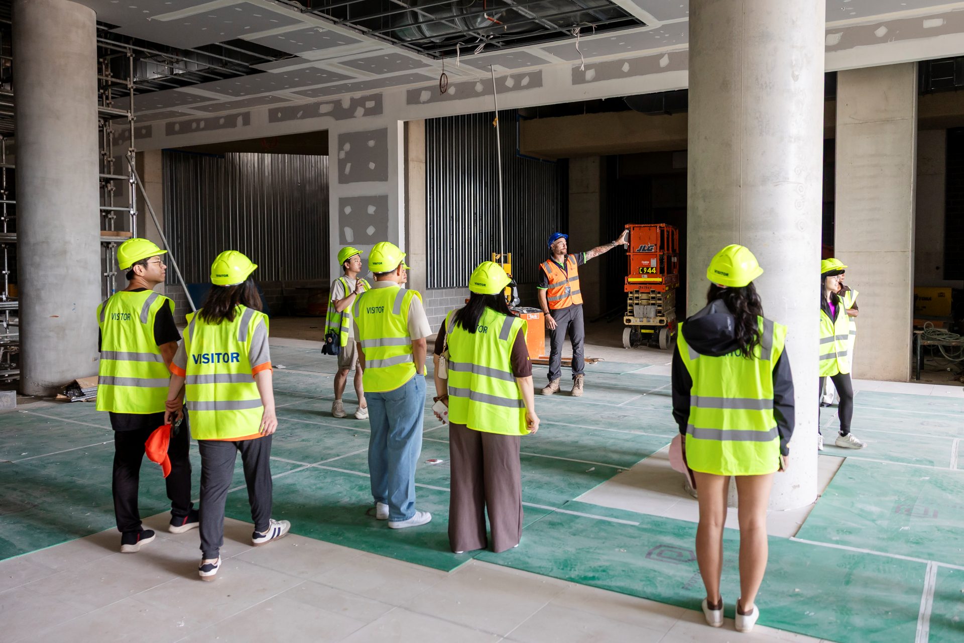 Deicorp Hard Hat Tour thumbnail 6